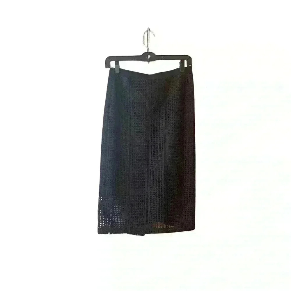 CLASSIQUES ENTIER Black Crochet Lace Overlay Pencil Midi Skirt Size 4P.